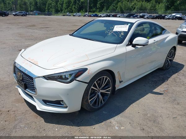 2021 INFINITI Q60 LUXE AWD