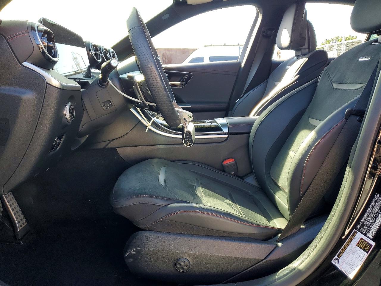 2025 MERCEDES-BENZ C