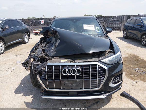 2022 AUDI Q3