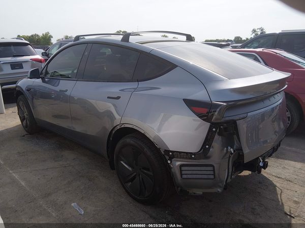2026 TESLA MODEL Y