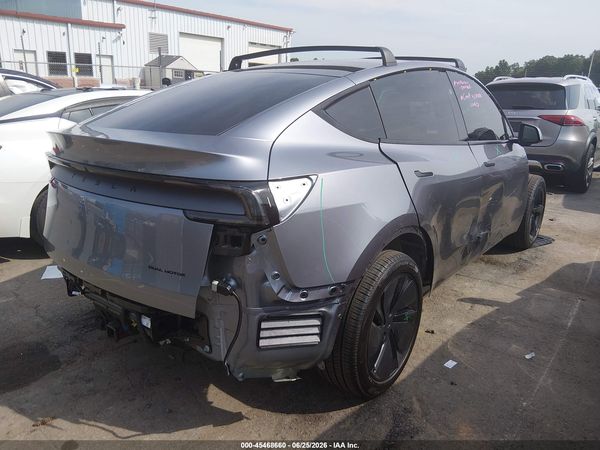 2026 TESLA MODEL Y