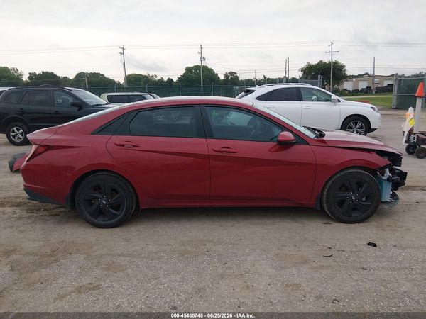 2022 HYUNDAI ELANTRA SEL