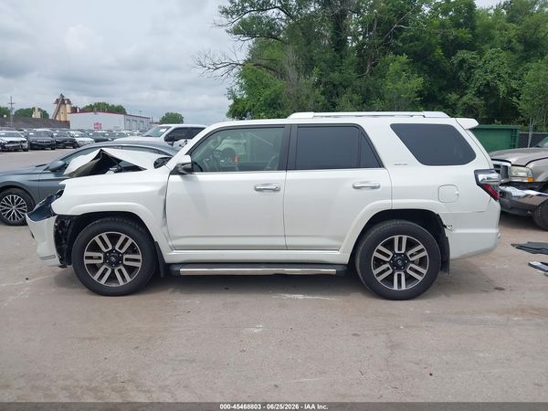 2017 TOYOTA 4RUNNER LIMITED
