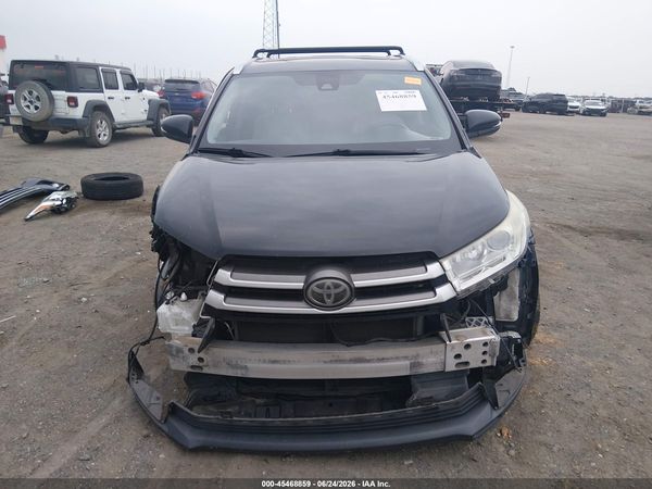 2019 TOYOTA HIGHLANDER XLE