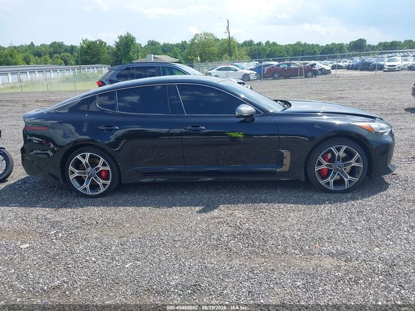 2019 KIA STINGER GT