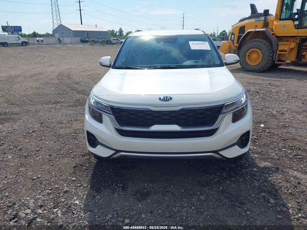 2021 KIA SELTOS S