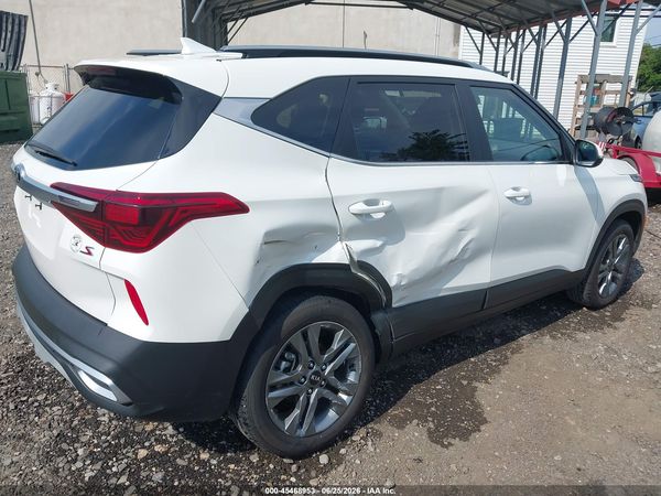 2021 KIA SELTOS S