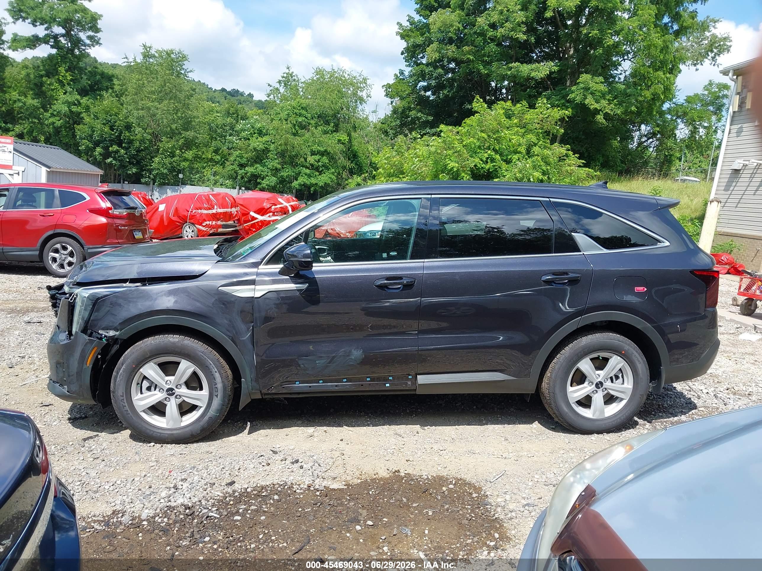 2026 KIA SORENTO LX