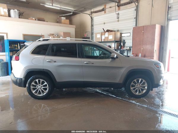 2019 JEEP CHEROKEE LATITUDE 4X4