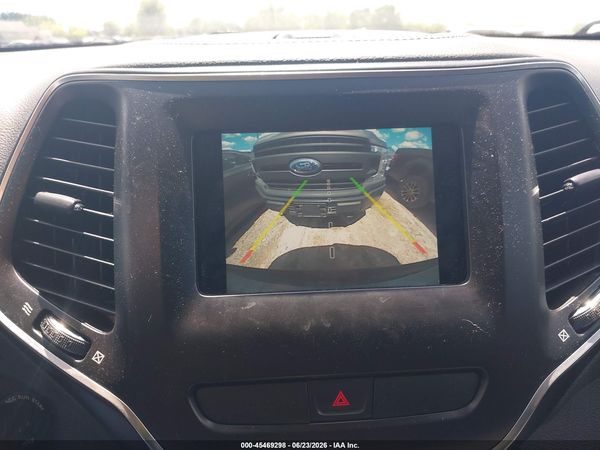 2019 JEEP CHEROKEE LATITUDE 4X4