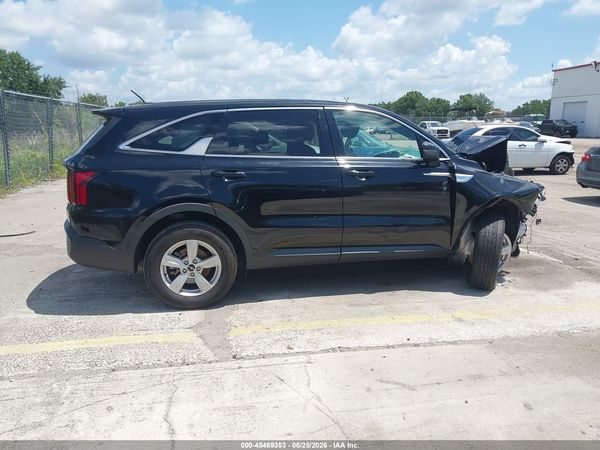 2022 KIA SORENTO LX