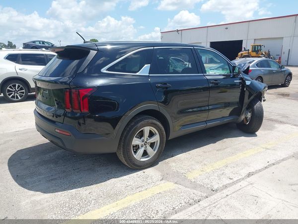 2022 KIA SORENTO LX