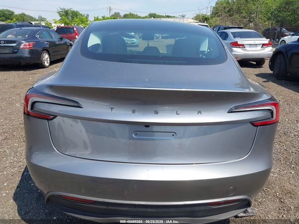 2026 TESLA MODEL 3