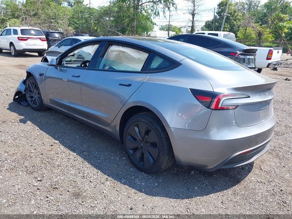 2026 TESLA MODEL 3