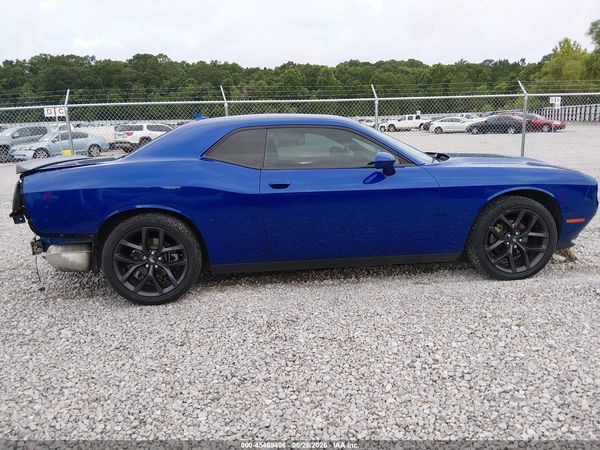 2021 DODGE CHALLENGER SXT
