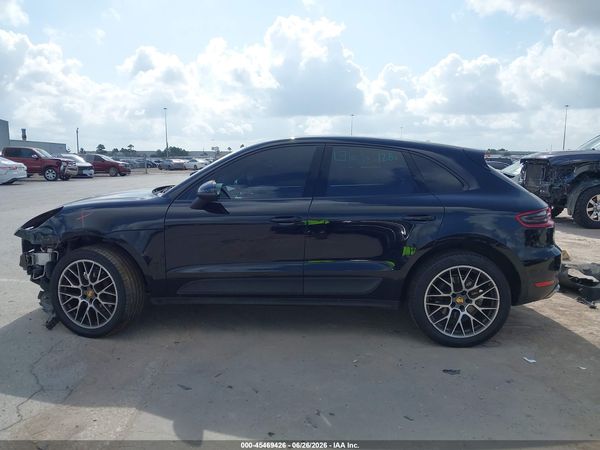 2018 PORSCHE MACAN