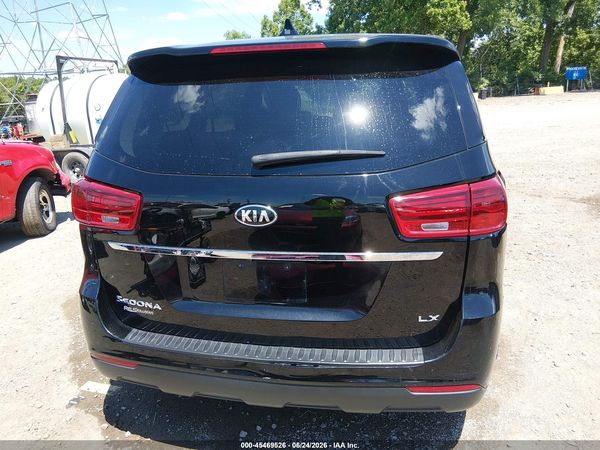 2019 KIA SEDONA LX