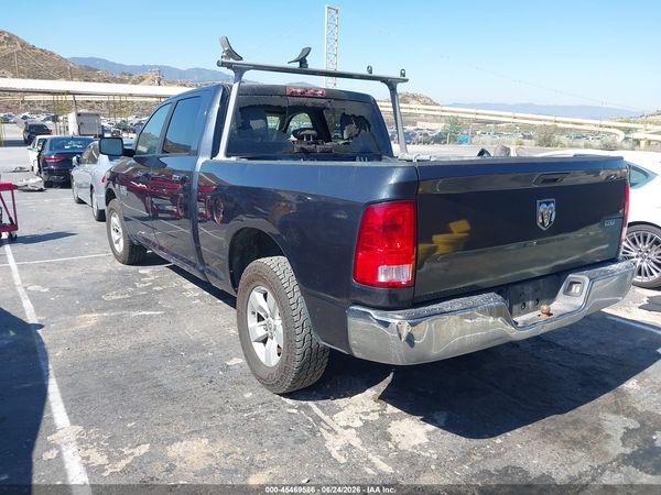 2017 RAM 1500 SLT  4X2 6'4 BOX