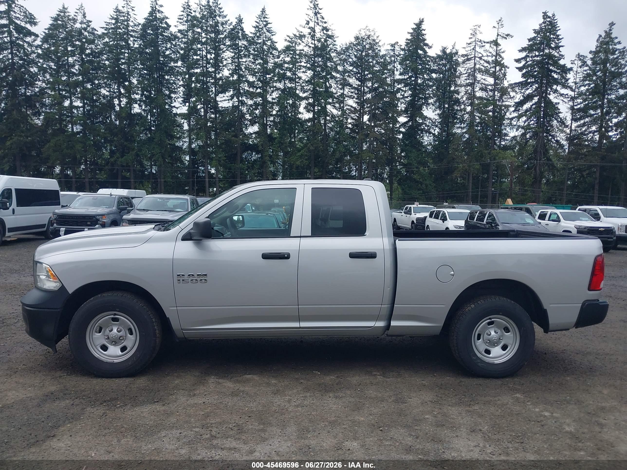 2018 RAM 1500 TRADESMAN  4X2 6'4 BOX