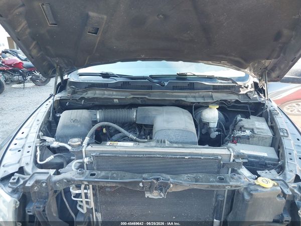 2018 RAM 1500 EXPRESS  4X4 6'4 BOX