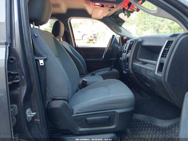 2018 RAM 1500 EXPRESS  4X4 6'4 BOX