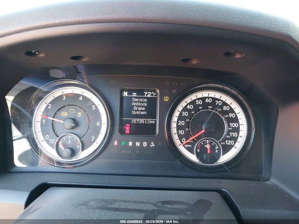 2018 RAM 1500 EXPRESS  4X4 6'4 BOX