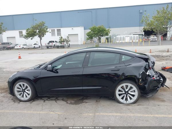 2021 TESLA MODEL 3