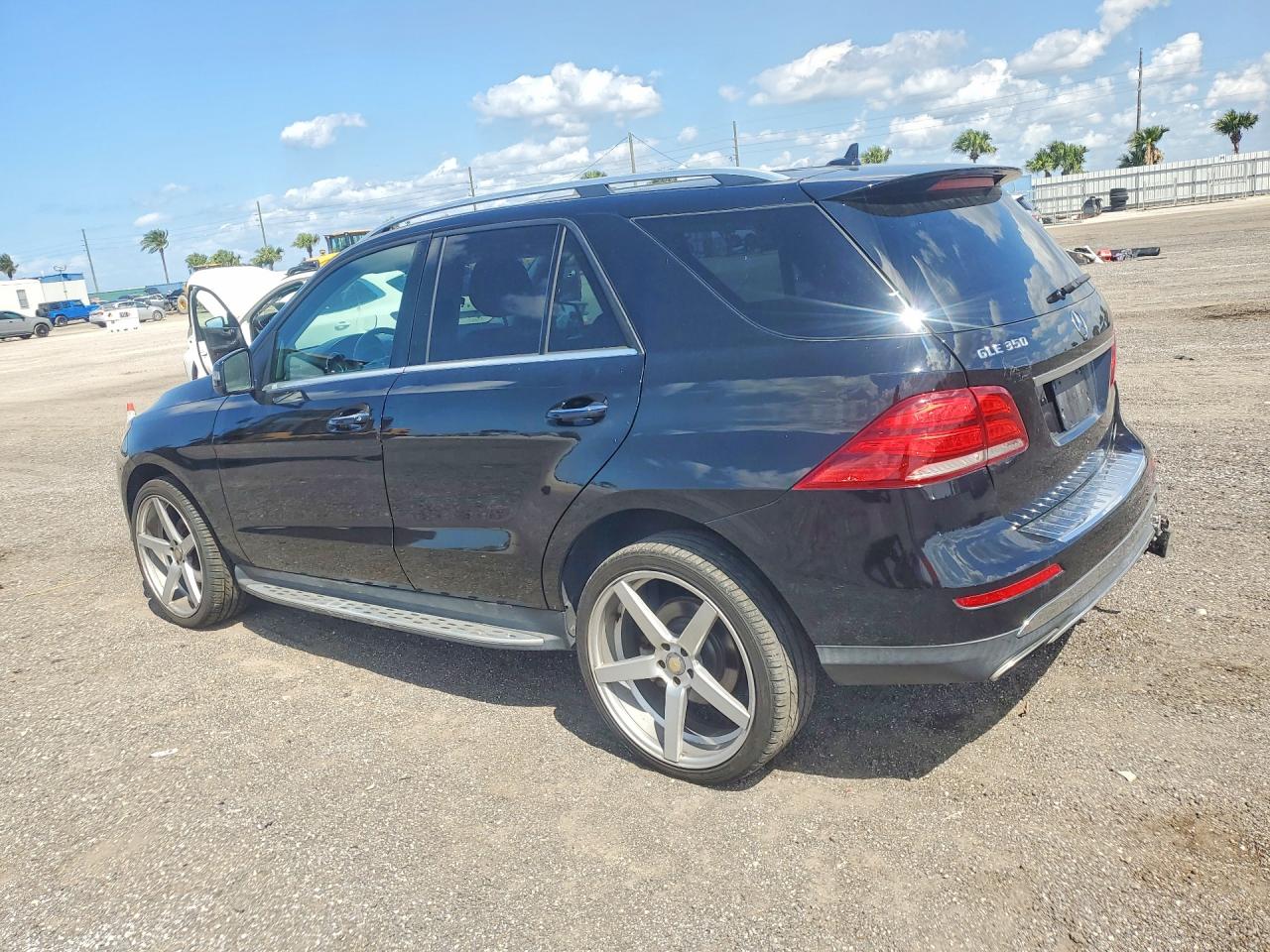 2016 MERCEDES-BENZ GLE