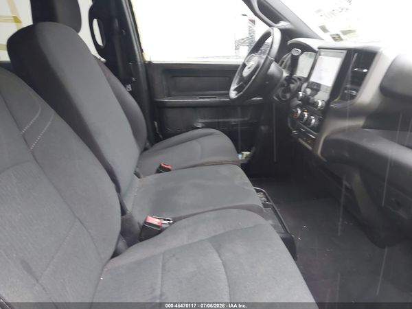 2022 RAM 3500 TRADESMAN  4X4 8' BOX