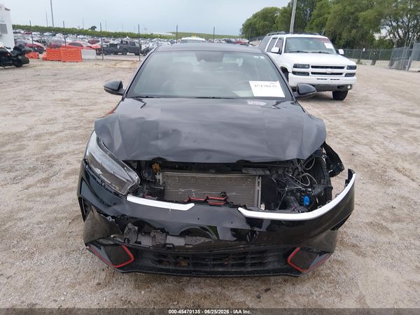 2022 KIA FORTE GT