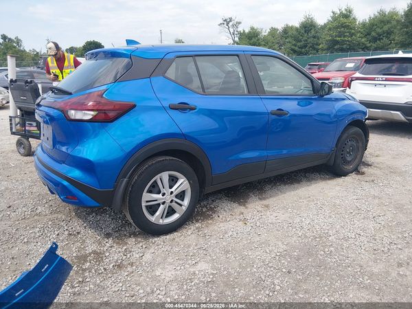 2024 NISSAN KICKS S XTRONIC CVT — I4