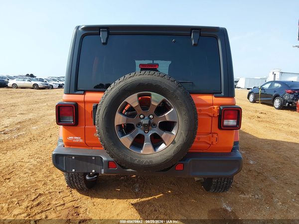 2018 JEEP WRANGLER UNLIMITED SAHARA 4X4