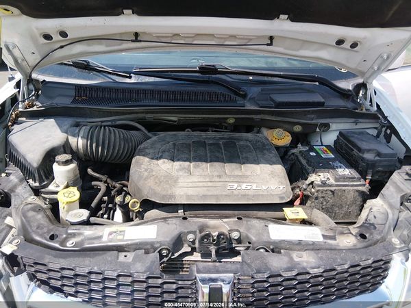 2017 DODGE GRAND CARAVAN SXT — I10