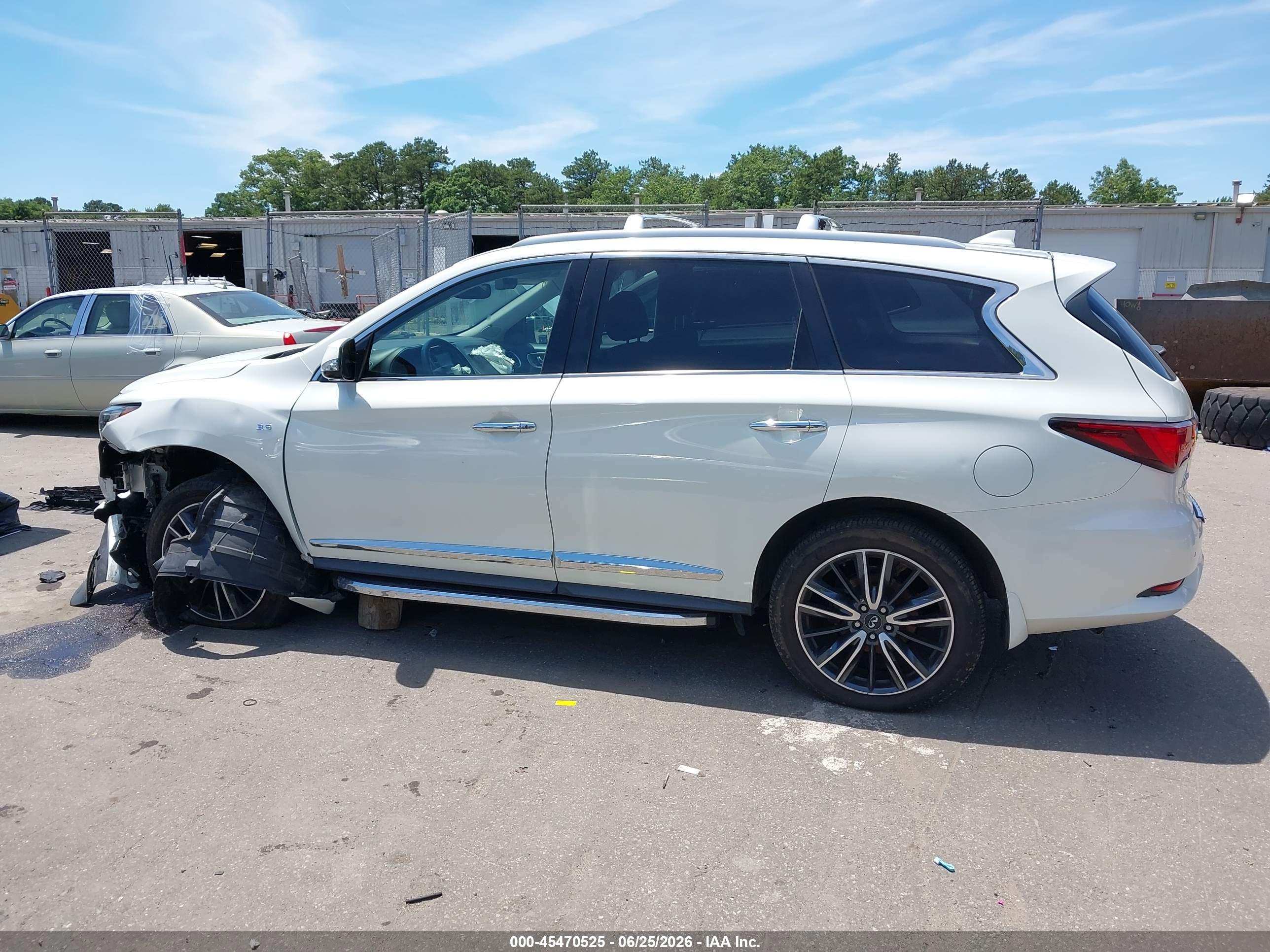 2020 INFINITI QX60 LUXE AWD