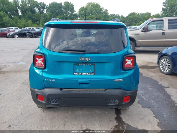 2022 JEEP RENEGADE LATITUDE 4X4
