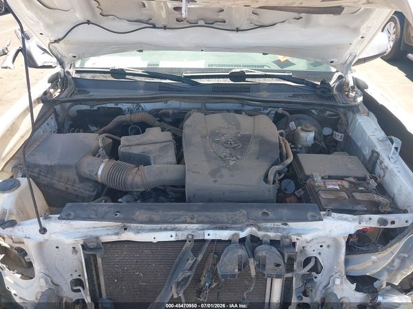 2020 TOYOTA TACOMA SR5 V6