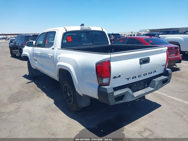 2020 TOYOTA TACOMA SR5 V6