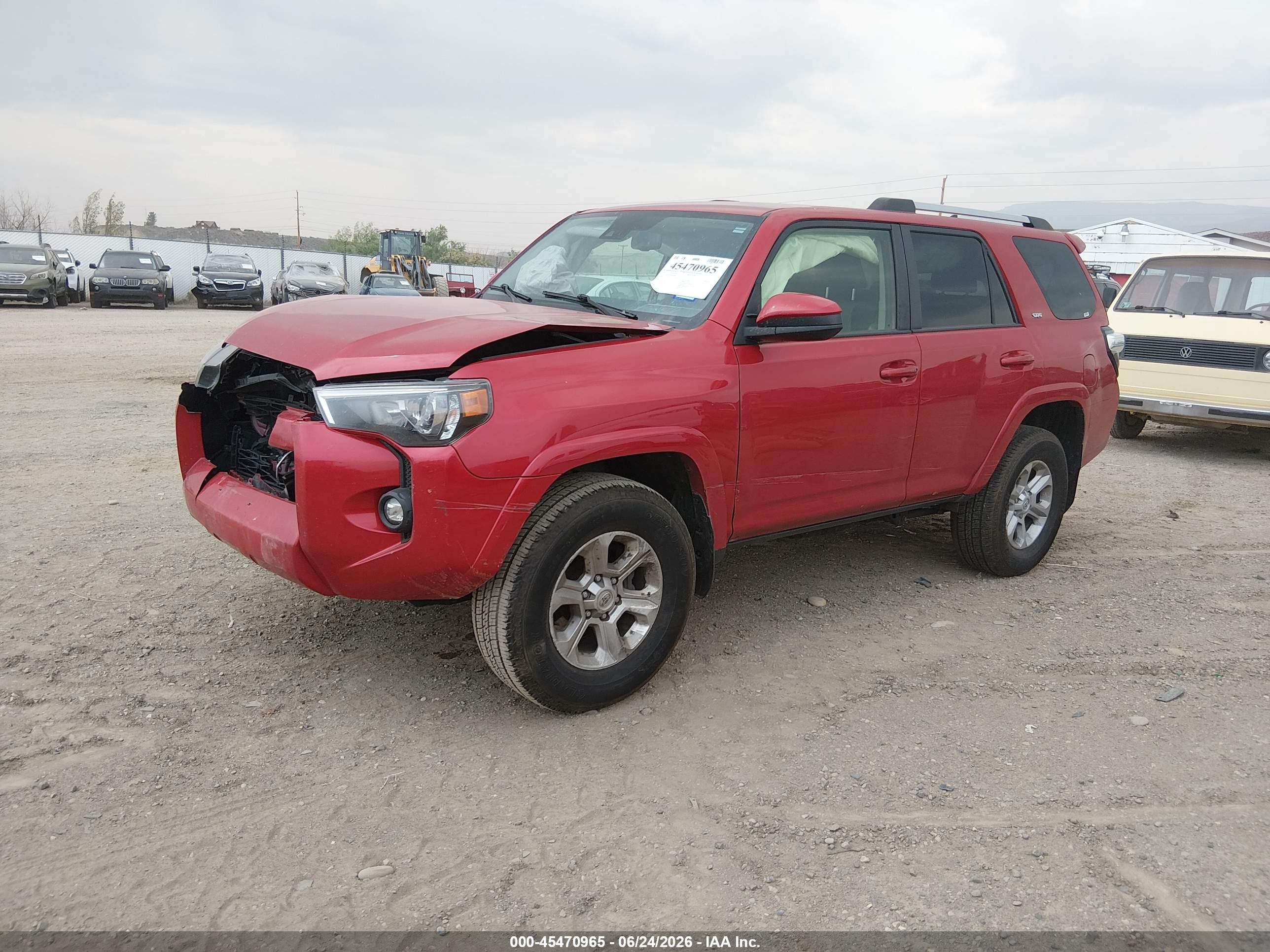 2022 TOYOTA 4RUNNER SR5 — I2