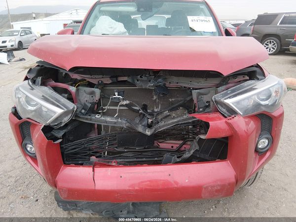 2022 TOYOTA 4RUNNER SR5 — I6