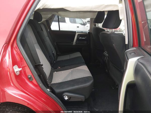 2022 TOYOTA 4RUNNER SR5 — I8