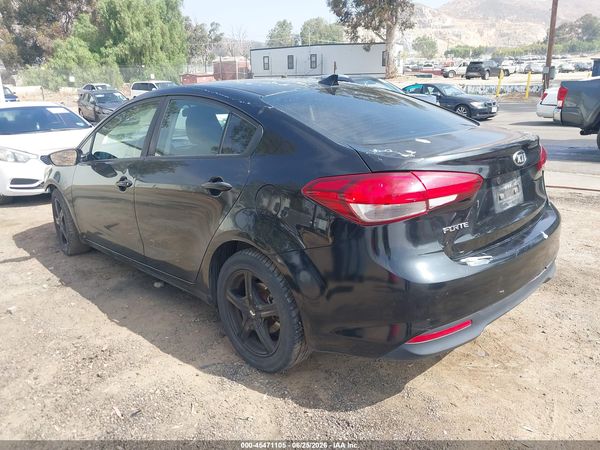 2017 KIA FORTE LX