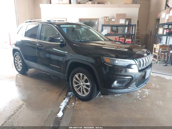 2019 JEEP CHEROKEE LATITUDE 4X4