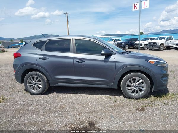2018 HYUNDAI TUCSON SE