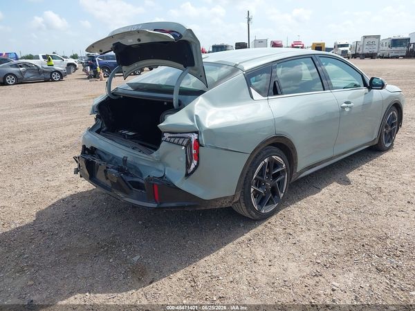 2025 KIA K4 GT-LINE