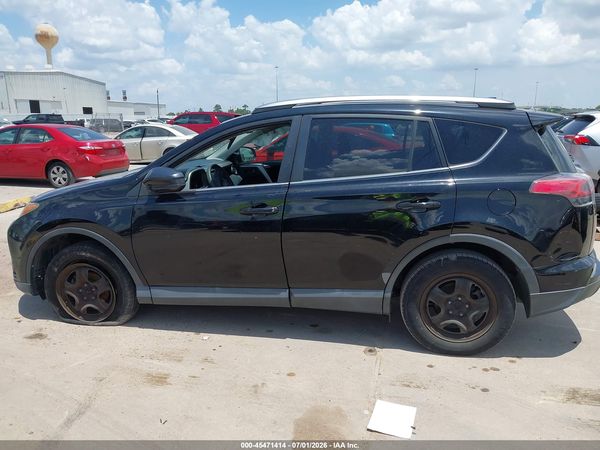 2018 TOYOTA RAV4 LE