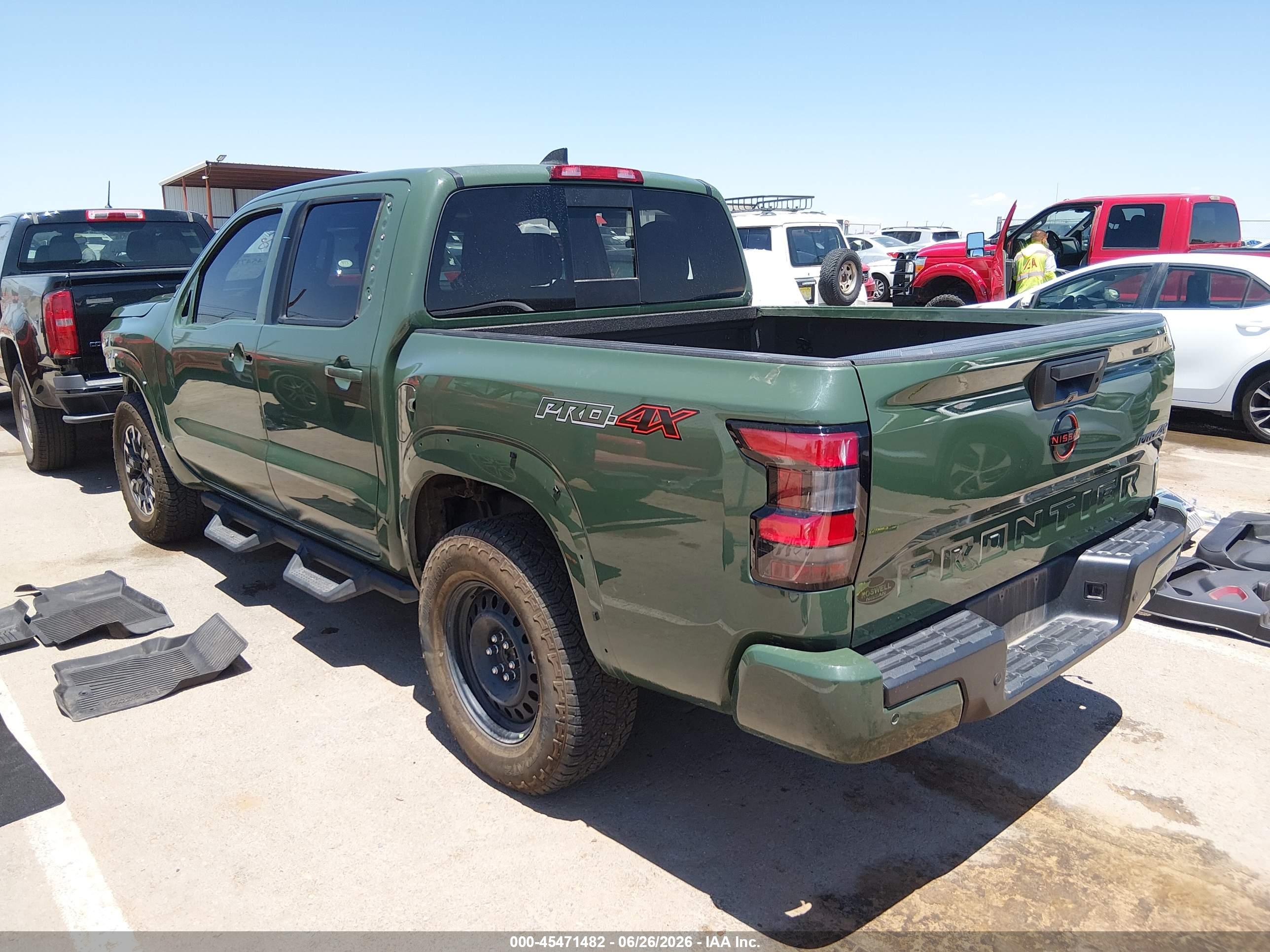 2024 NISSAN FRONTIER