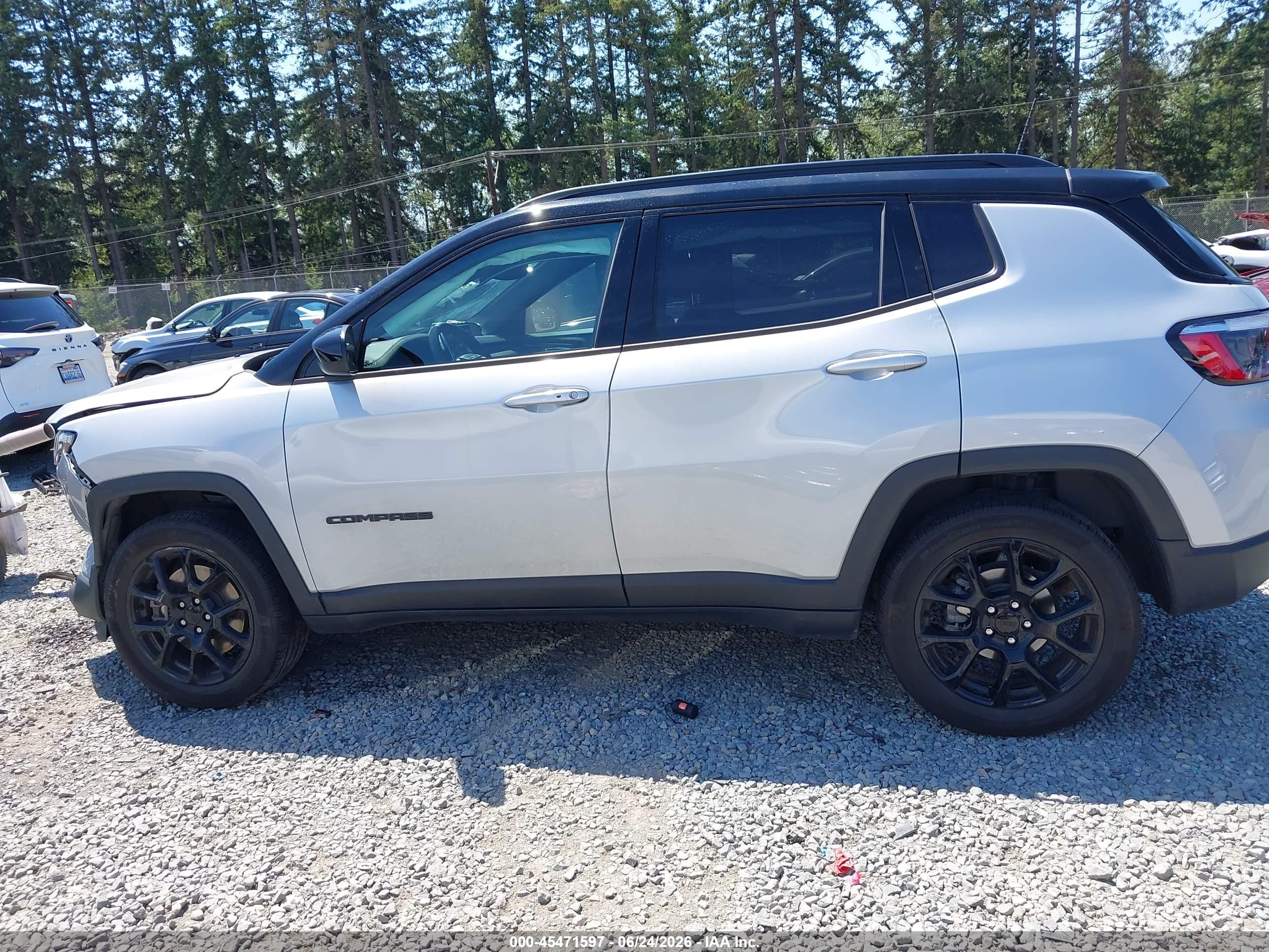 2024 JEEP COMPASS LATITUDE 4X4