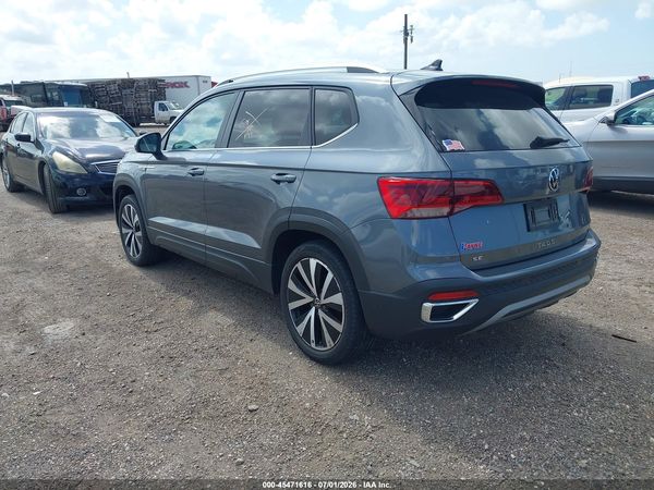 2024 VOLKSWAGEN TAOS 1.5T SE — I3
