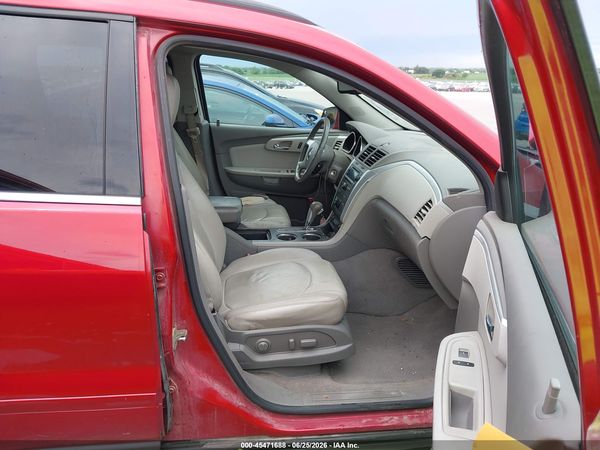 2012 CHEVROLET TRAVERSE LT W/2LT — I5