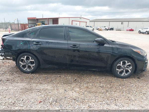 2021 KIA FORTE LXS